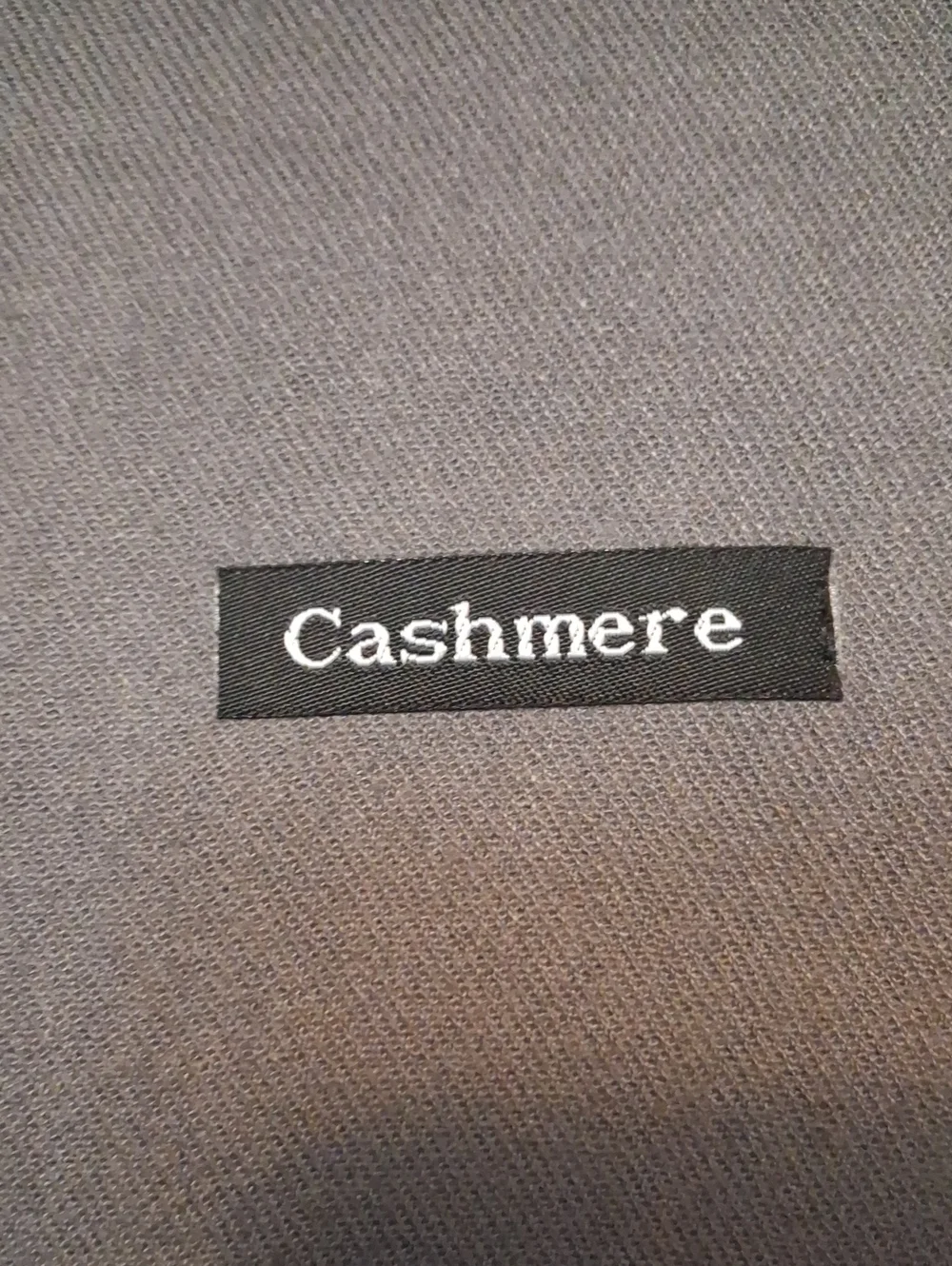 Cashmere Gray With Fringe Scarf